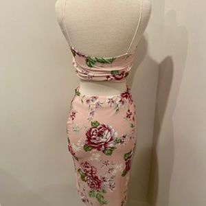 Light pink mid length skirt, crop top set.